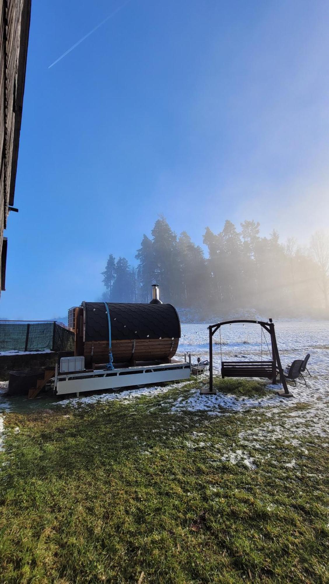 Ruhig Gelegene, Top Moderne Ferienwohnung - Hot Tub Und Sauna Gegen Aufpreis Neuhaus an Der Eger Exterior foto